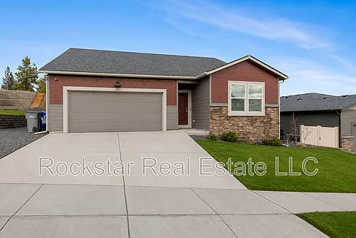 8215 S Avery Rd Photo 1