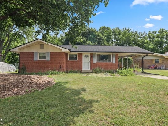 9 Kiefer Ct, Beech Grove, IN 46107