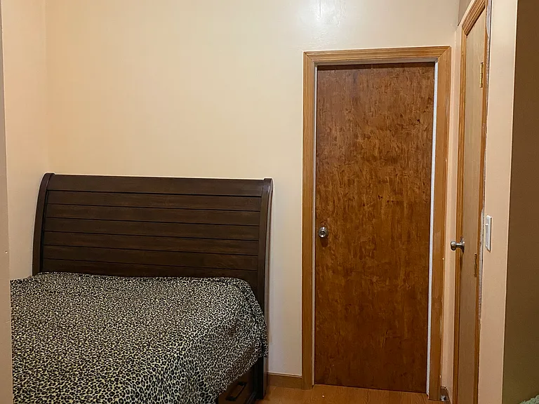 1503 Greene Ave #1 — Photo 5