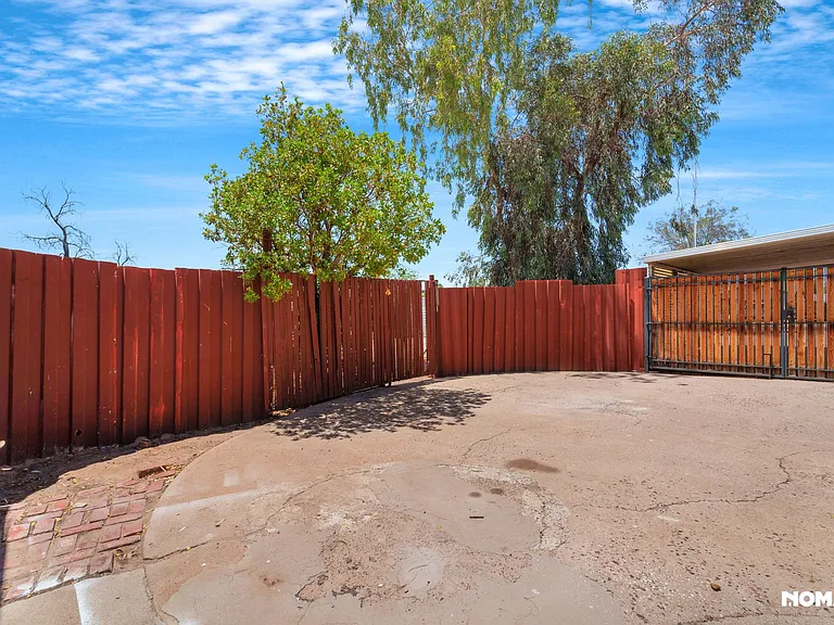 2837 E Campo Bello Dr — Photo 23