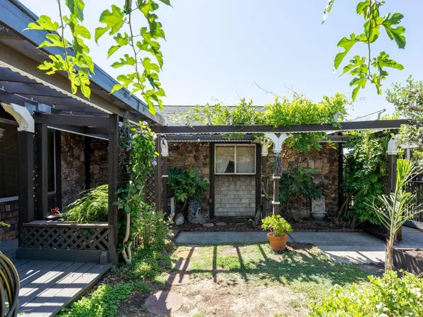 8490 Linden Avenue, Cotati, CA 94931