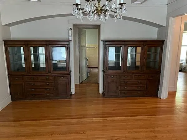 5500 N Lakewood Ave #2 — Photo 9