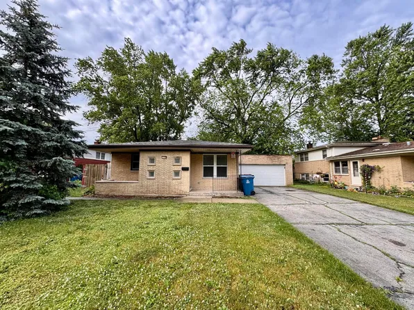 110 Judith Ln, Park Forest, IL 60411