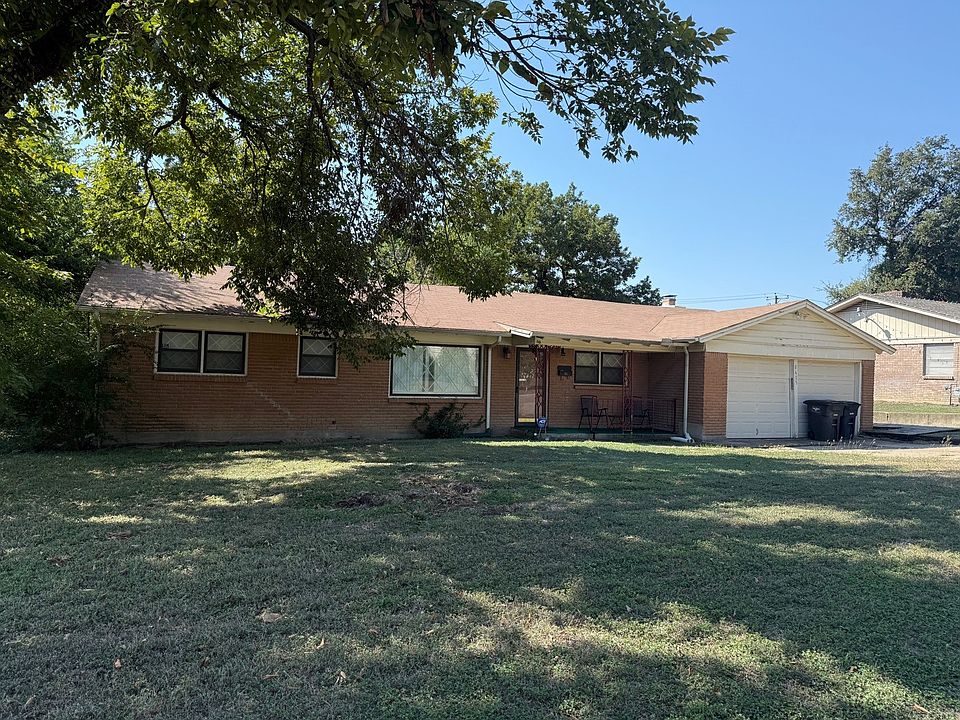 1st image of 8405 Doreen Ave