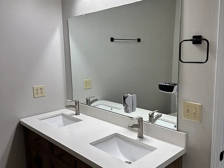 108 Brass Oak Dr — Photo 9