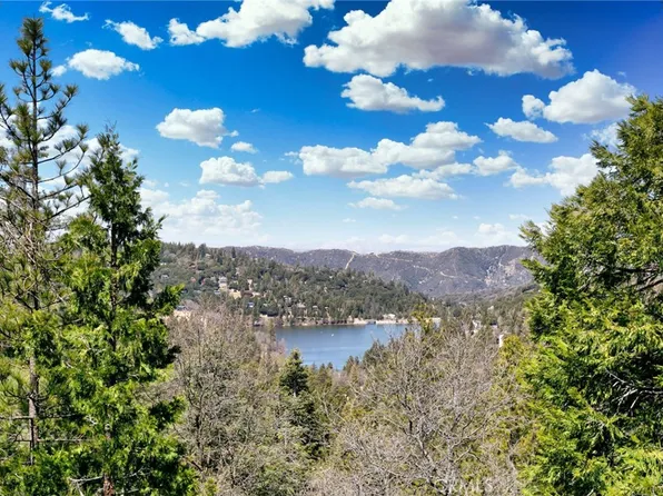 24924 Huston Dr, Crestline, CA 92325