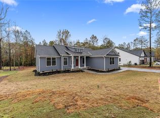 302 Cross Creek Dr, Seneca, SC 29678