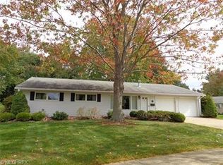 48 Whitehall Dr, Berea, OH