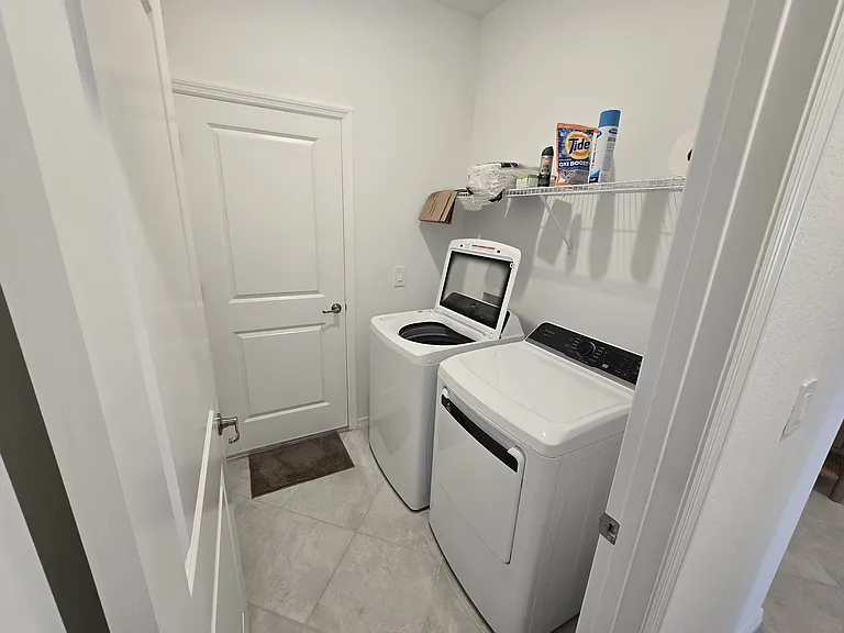 11399 Pinot Dr — Photo 6