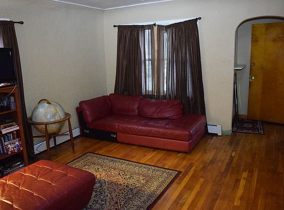 3rd image of 463 Buffalo Ave