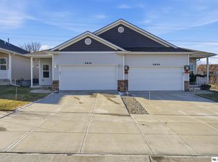 5615 Barrington Cir, Lincoln, NE 68516