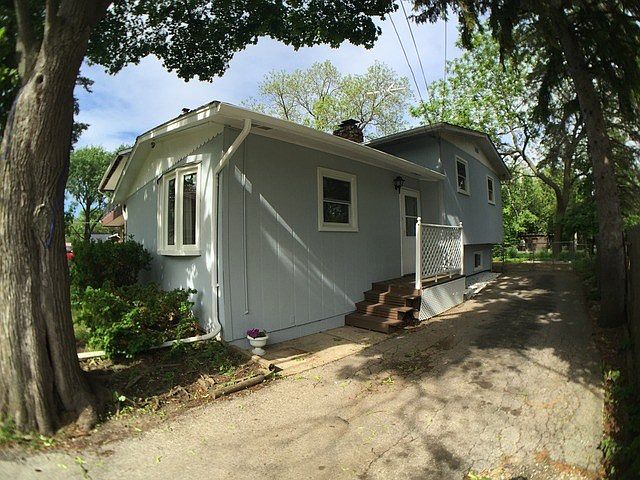 1st image of 1113 Lawrence Dr