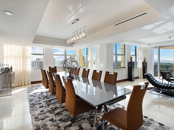 4th image of 5660 Collins Ave #18AB
