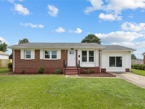 1013 Warfield Dr, Portsmouth, VA 23701