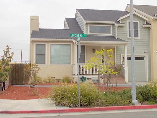 1st image of 401 Lindberg Cir