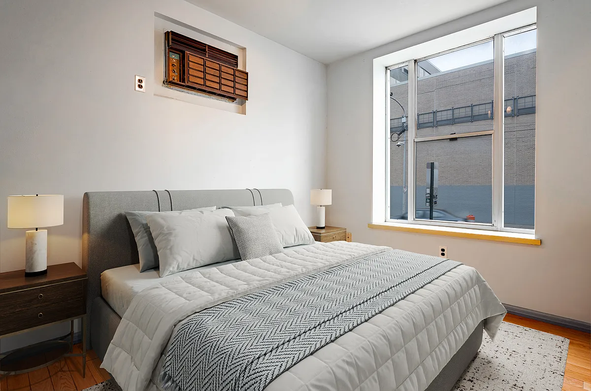 Building Photo - 1327 Snyder Ave #1C