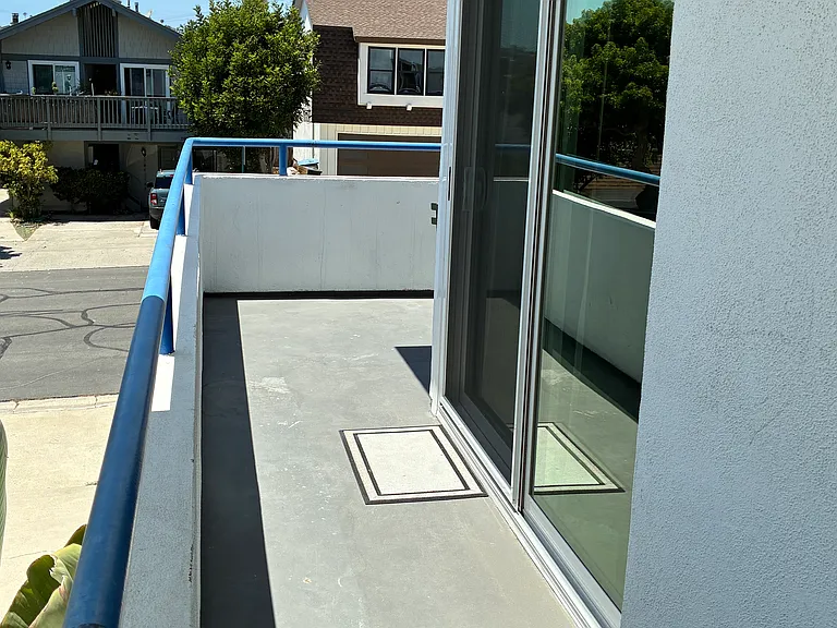 Wrap around living area balcony perfect for plants and BBQ