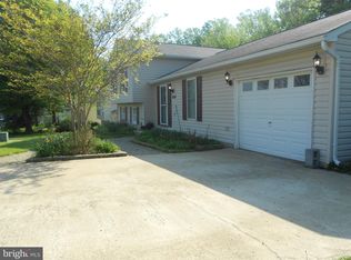 2236 Bridle Path Dr, Waldorf, MD