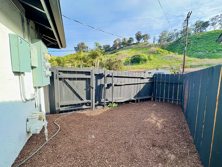 3234 Roberta Ln #3 — Photo 14
