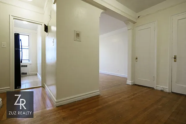 Rented by Zuz Realty | media 5