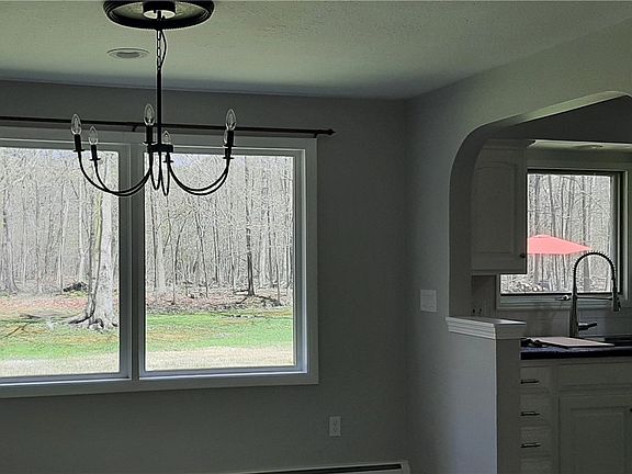 4th image of 8676 Sugar Tree Dr