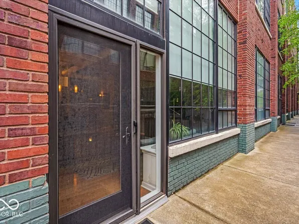 630 N College Ave APT 105, Indianapolis, IN 46204