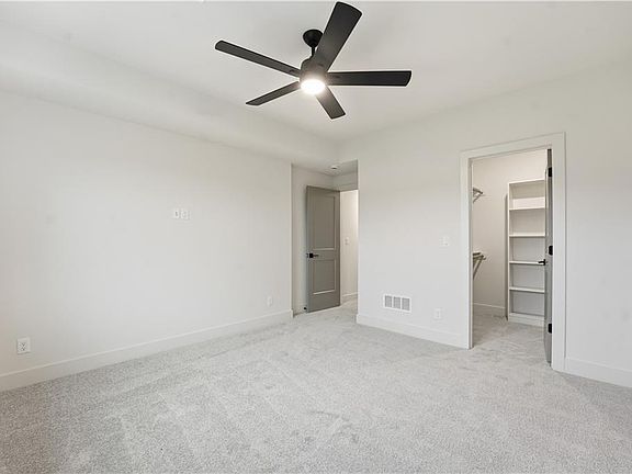5th image of 8400 NW 90th St