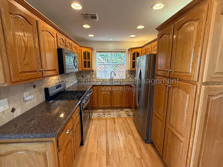 237 Novara Dr — Photo 18