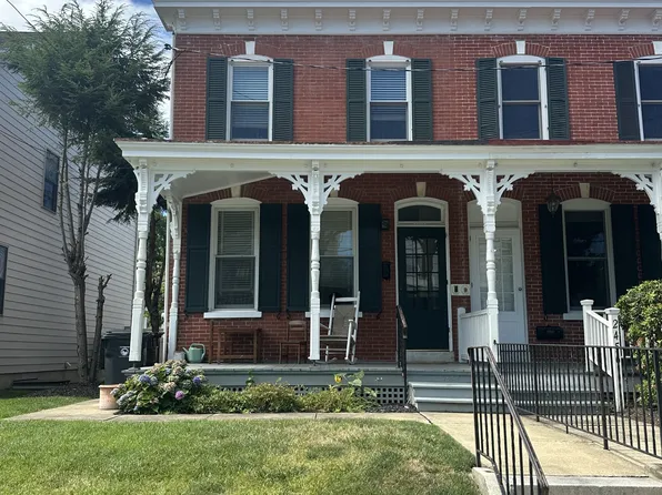 2454 W 16th St, Wilmington, DE 19806