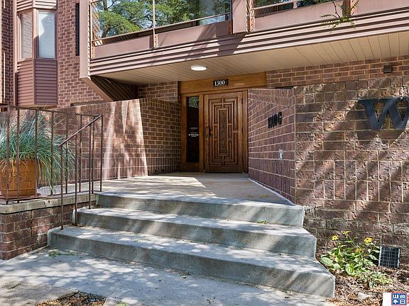 2nd image of 1300 G St APT 305E