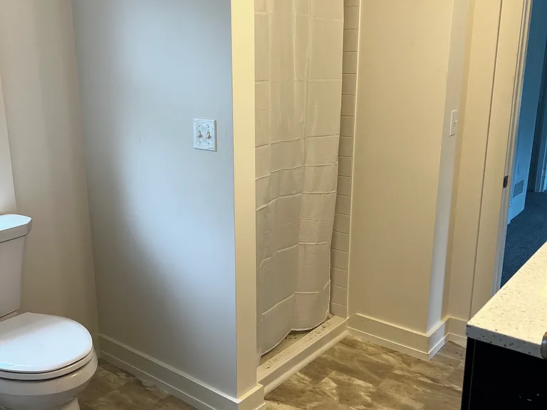 5 Shaker Rd #2 — Photo 18