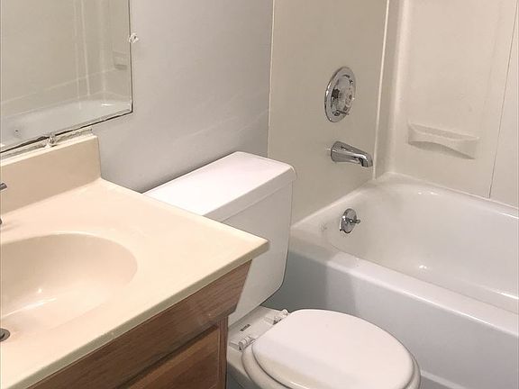 5th image of 12361 Jerries Ln