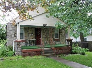 1127 N Spring St, Independence, MO 64050