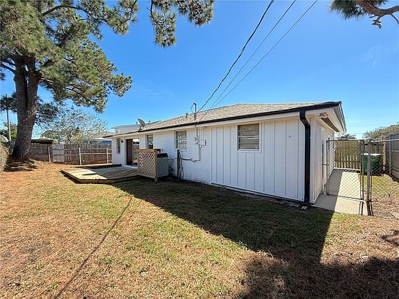 3rd image of 8725 25th St