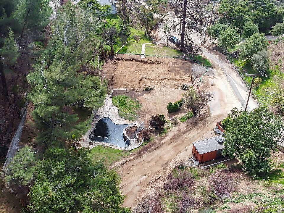 1st image of 1611 Woodglen Ln