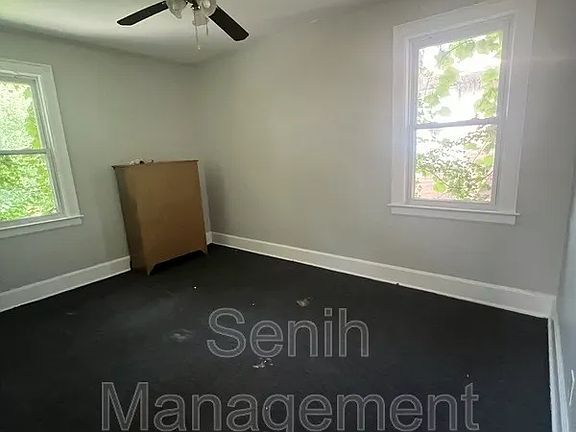 5th image of 17201 Quincy St Floor 2