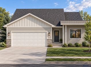 5141 Elmstead St, Rapid City, SD 57701