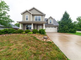 2301 Longwood Dr, Columbia, MO 65203