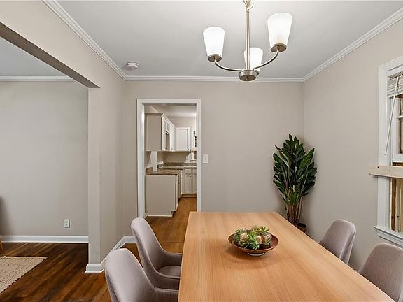 3rd image of 4303 Mercer Rd