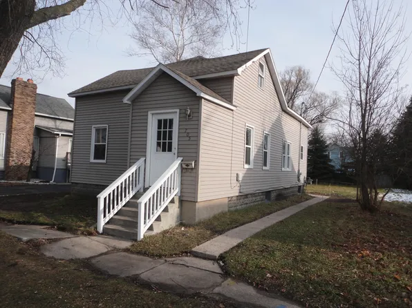 705 Engelman St, Manistee, MI 49660