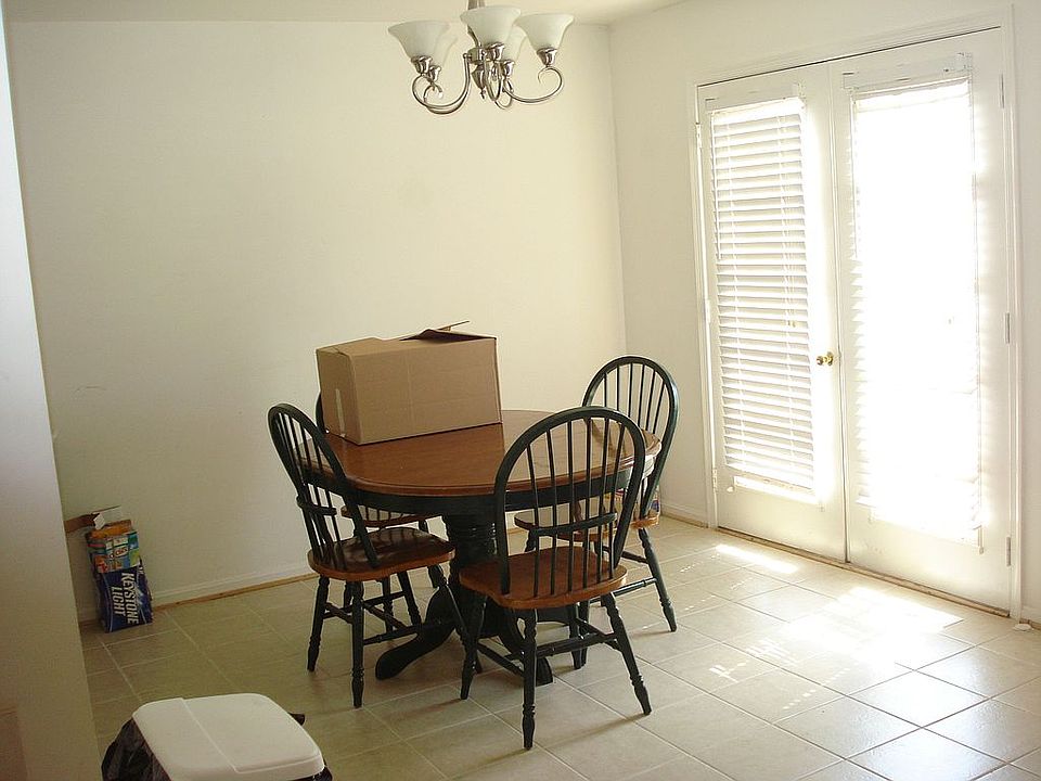 2nd image of 14740 Grobie Pond Ln