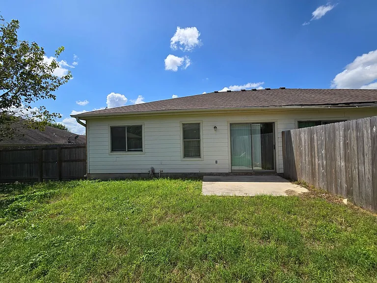 3031 Pine Valley Dr — Photo 21