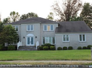 12 Nancy Rd, Marlboro, NJ 07746