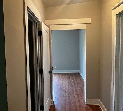 4th image of 2033 3rd Ave