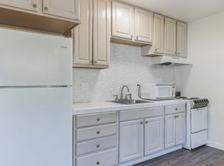 588 E. Mel Avenue - Hermosa Palms, Palm Springs, CA 92262