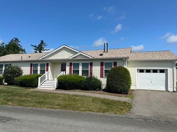 2204 Green St, Middleboro, MA 02346