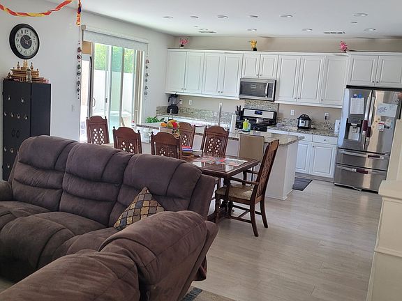 4th image of 2851 Villa Catalonia Ct