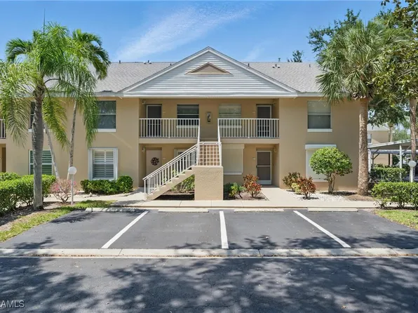 102 Pebble Shores Dr APT 204, Naples, FL 34110