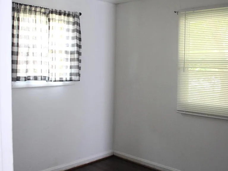 12010 Ashley Dr SE — Photo 8