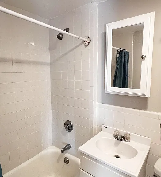 9 School St #1 — Photo 12